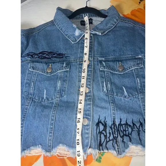 209 Current Mood Cropped Distressed Denim Jacket Graphic Blue Women’s 3X - Picture 6 of 10